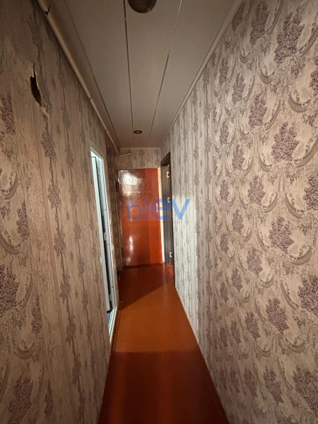 Satış 2 otaqlı Köhnə Tikili bina evi  41m², Xırdalan