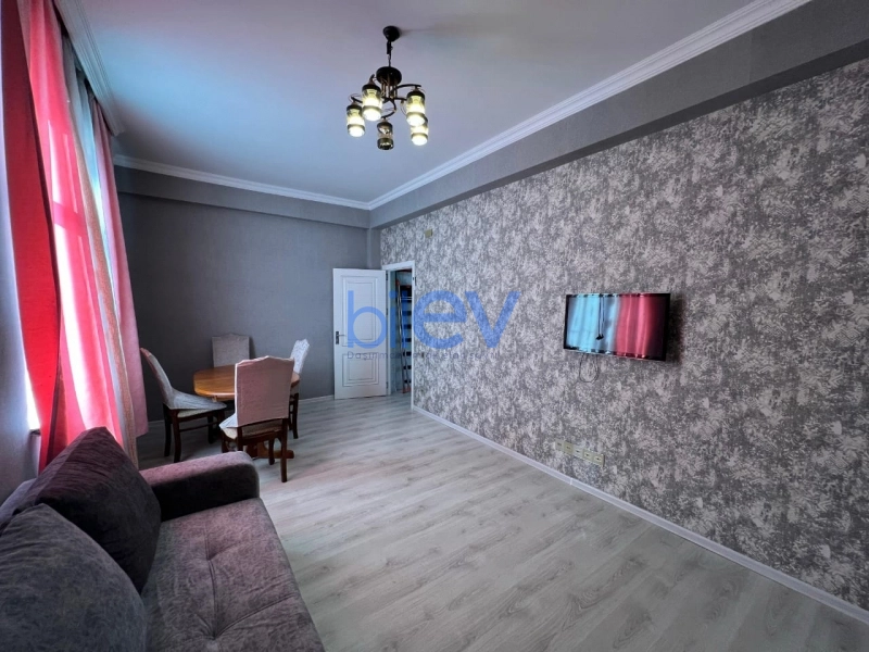 Aylıq Kirayə 2 otaqlı Yeni Tikili bina evi  60m², Bakı