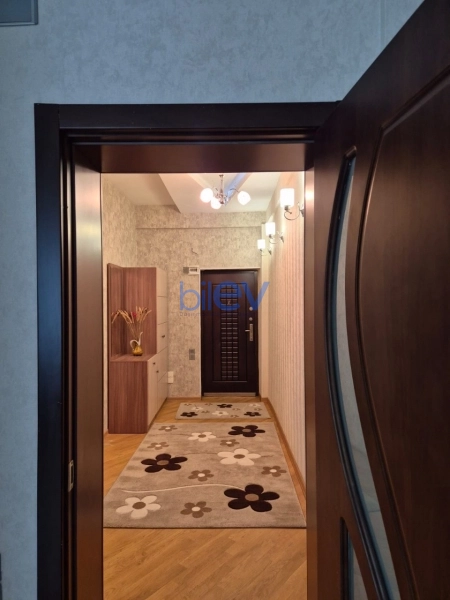 Aylıq Kirayə 2 otaqlı Yeni Tikili bina evi  74m², Bakı
