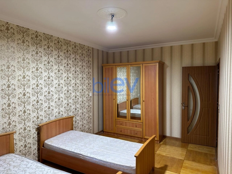 Aylıq Kirayə 2 otaqlı Köhnə Tikili bina evi  70m², Bakı