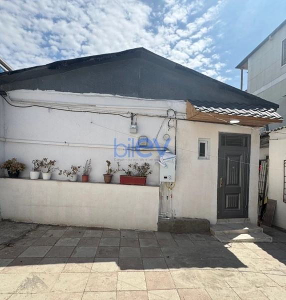 Satış 2 otaqlı Həyət evi  39m², Bakı