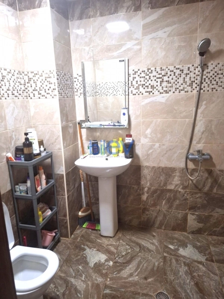 Aylıq Kirayə 3 otaqlı Yeni Tikili bina evi  110m², Bakı