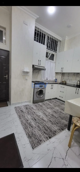 Satış 1 otaqlı Köhnə Tikili bina evi  30m², Bakı