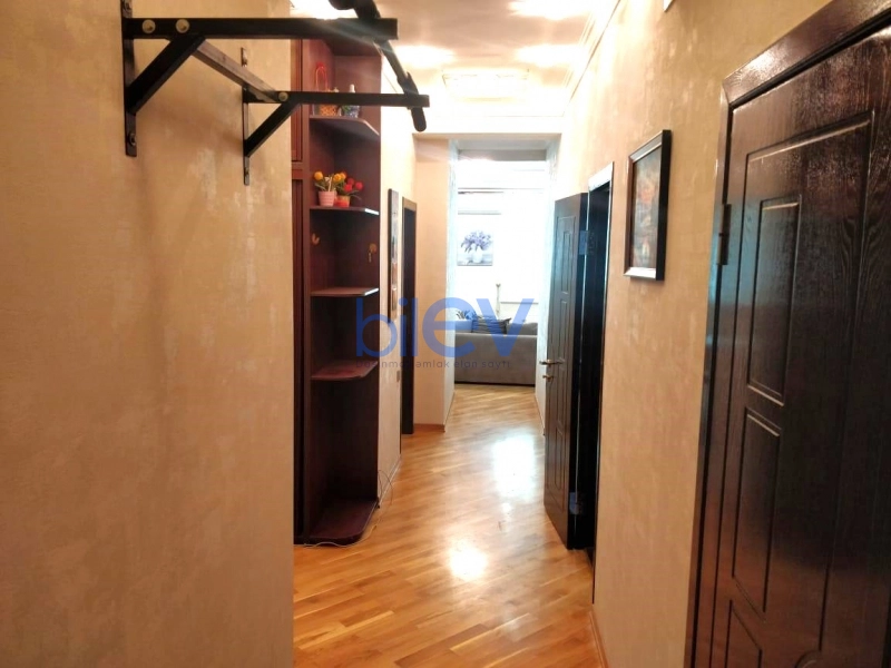 Aylıq Kirayə 2 otaqlı Yeni Tikili bina evi  100m², Bakı
