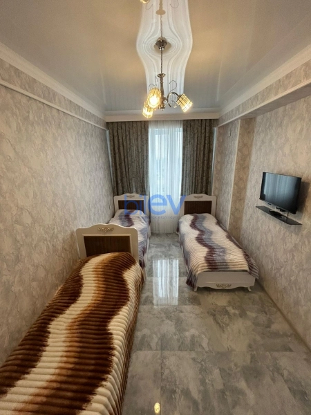 Aylıq Kirayə 1 otaqlı Yeni Tikili bina evi  40m², Zaqatala