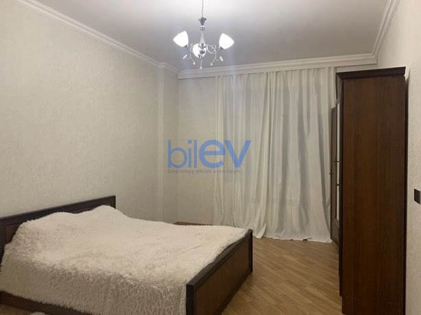 Aylıq Kirayə 3 otaqlı Yeni Tikili bina evi  135m², Bakı