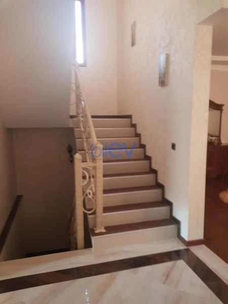 Satış 5 otaqlı Həyət evi  270m², Bakı
