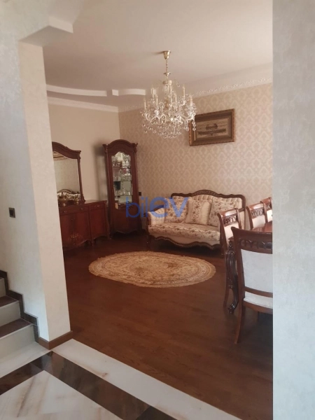 Satış 5 otaqlı Həyət evi  270m², Bakı