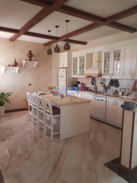 Satış 5 otaqlı Həyət evi  270m², Bakı