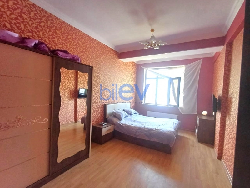Aylıq Kirayə 3 otaqlı Yeni Tikili bina evi  100m², Bakı