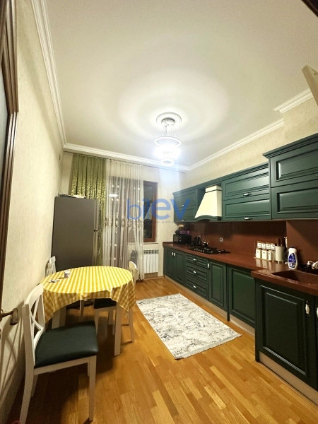 Aylıq Kirayə 2 otaqlı Yeni Tikili bina evi  70m², Bakı