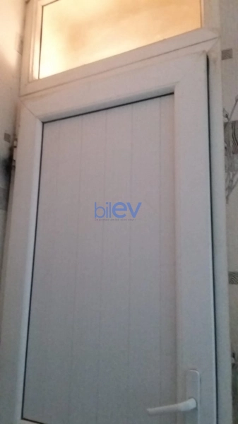 Satış 4 otaqlı Köhnə Tikili bina evi  100m², Bakı