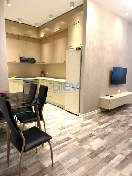 Satış 2 otaqlı Yeni Tikili bina evi  70m², Bakı