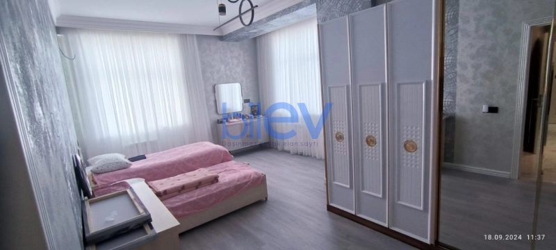 Satış 3 otaqlı Yeni Tikili bina evi  160m², Bakı