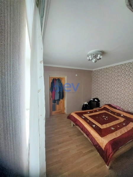 Satış 3 otaqlı Köhnə Tikili bina evi  60m², Bakı