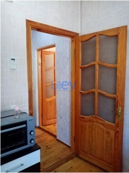 Satış 1 otaqlı Köhnə Tikili bina evi  36m², Bakı