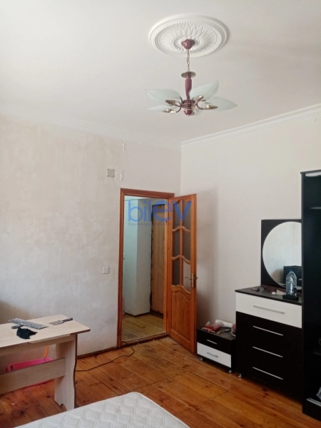 Satış 1 otaqlı Köhnə Tikili bina evi  36m², Bakı