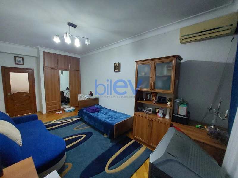 Satış 4 otaqlı Yeni Tikili bina evi  165m², Bakı
