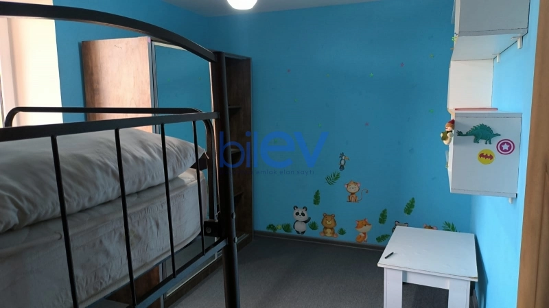 Aylıq Kirayə 2 otaqlı Köhnə Tikili bina evi  70m², Bakı