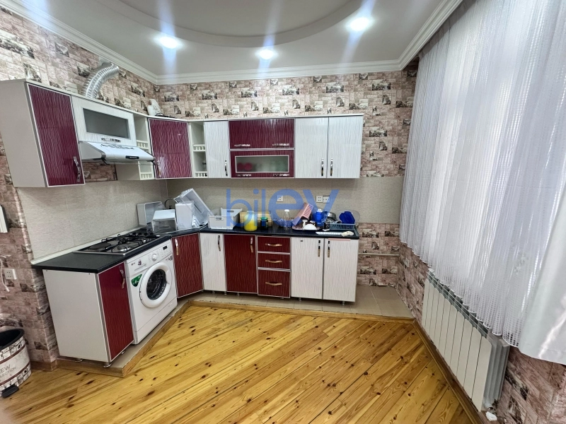 Aylıq Kirayə 2 otaqlı Yeni Tikili bina evi  95m², Bakı