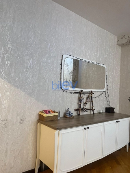 Aylıq Kirayə 3 otaqlı Yeni Tikili bina evi  100m², Bakı