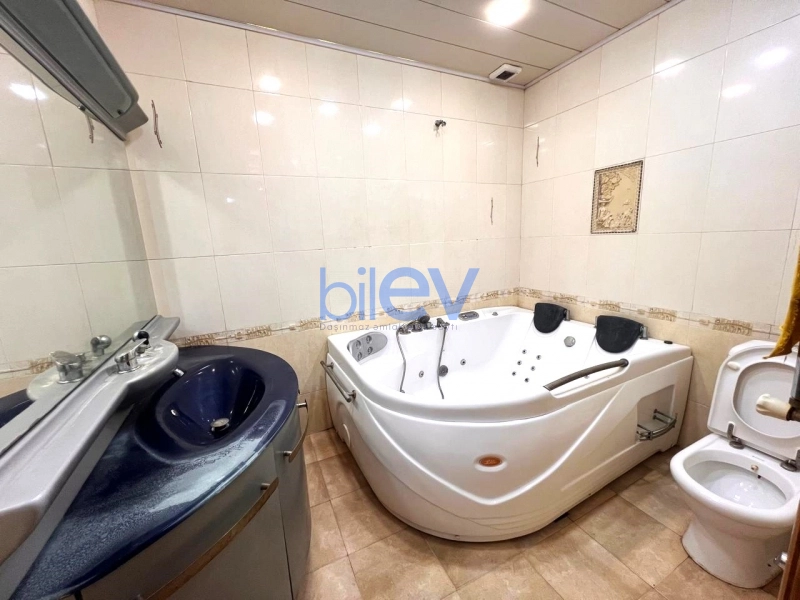 Aylıq Kirayə 3 otaqlı Yeni Tikili bina evi  140m², Bakı