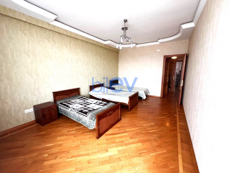 Aylıq Kirayə 3 otaqlı Yeni Tikili bina evi  140m², Bakı
