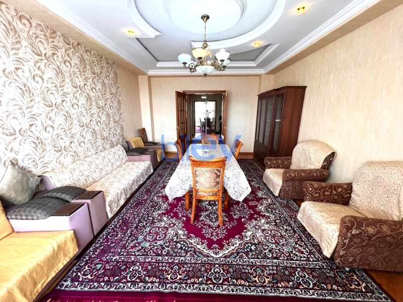 Aylıq Kirayə 3 otaqlı Yeni Tikili bina evi  140m², Bakı