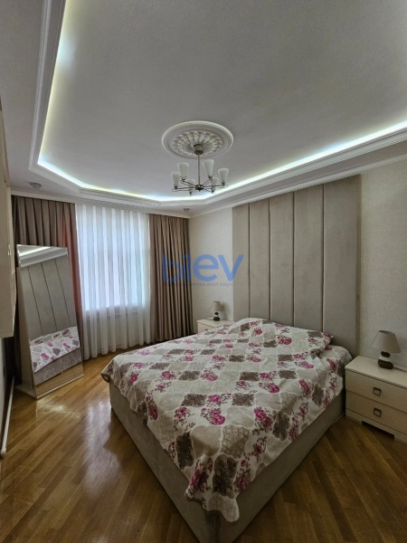Aylıq Kirayə 2 otaqlı Köhnə Tikili bina evi  60m², Bakı