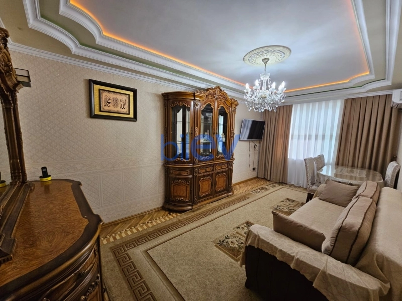 Aylıq Kirayə 2 otaqlı Köhnə Tikili bina evi  60m², Bakı