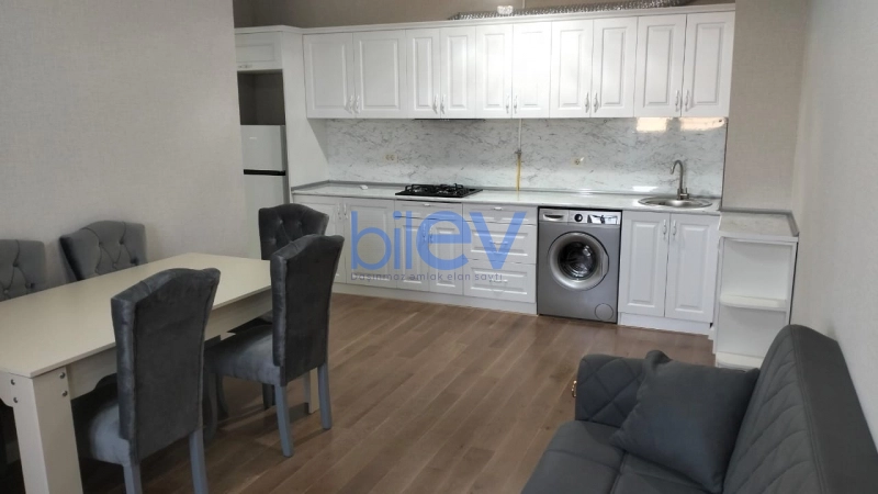 Aylıq Kirayə 3 otaqlı Yeni Tikili bina evi  75m², Bakı