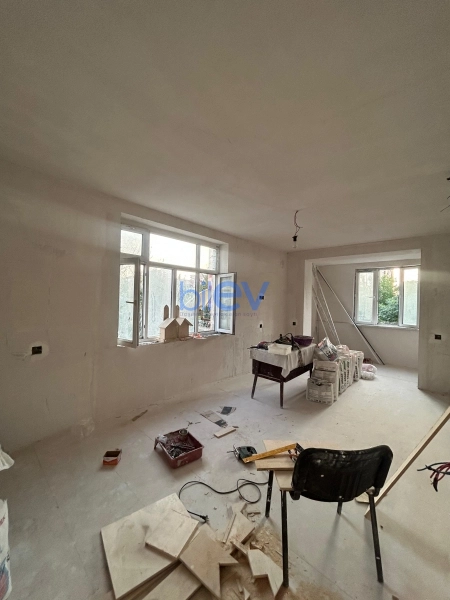 Satış 2 otaqlı Köhnə Tikili bina evi  35m², Sumqayıt