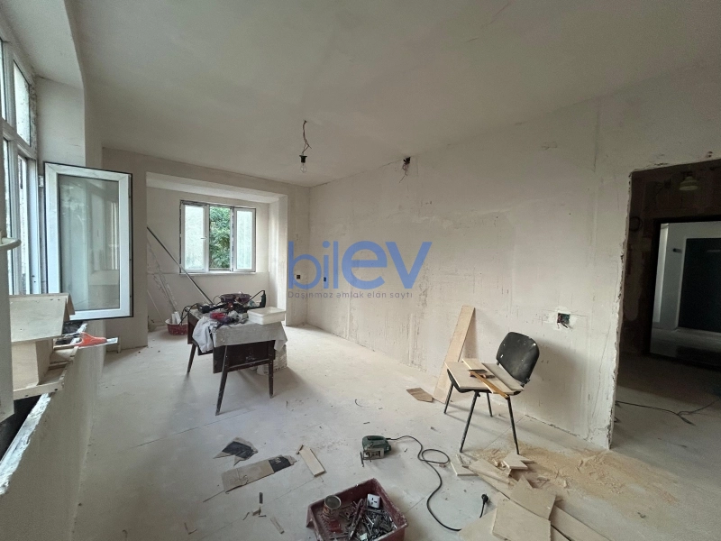 Satış 2 otaqlı Köhnə Tikili bina evi  35m², Sumqayıt