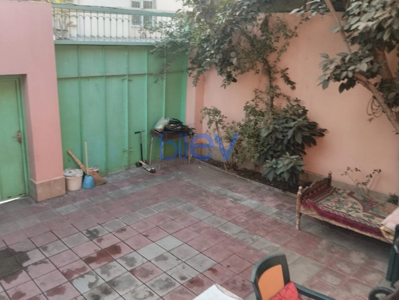 Satış 5 otaqlı Həyət evi  100m², Bakı