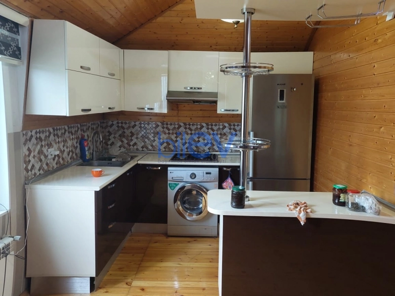 Aylıq Kirayə 3 otaqlı Həyət evi  80m², Bakı