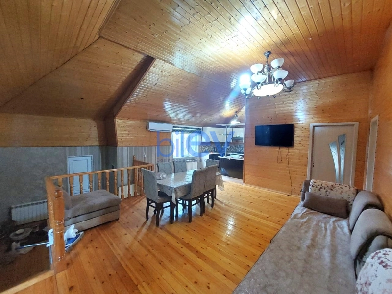 Aylıq Kirayə 3 otaqlı Həyət evi  80m², Bakı