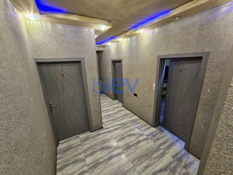Satış 13 otaqlı Obyekt  300m², Xırdalan