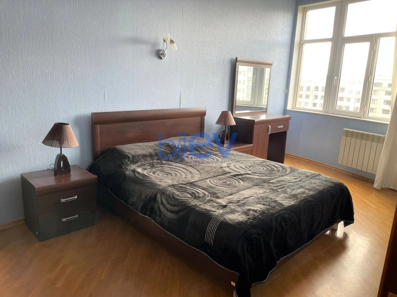 Satış 3 otaqlı Yeni Tikili bina evi  100m², Bakı