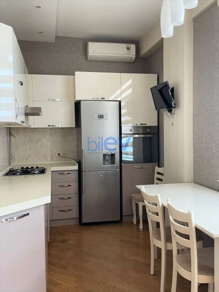 Satış 3 otaqlı Yeni Tikili bina evi  100m², Bakı