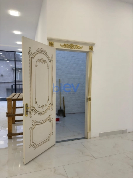 Satış  otaqlı Obyekt  300m², Xırdalan