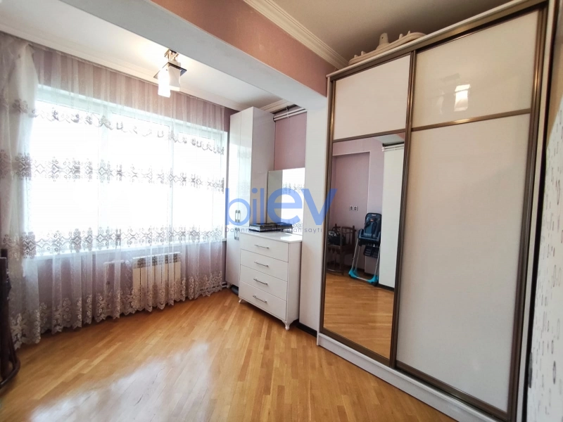 Aylıq Kirayə 2 otaqlı Yeni Tikili bina evi  70m², Bakı