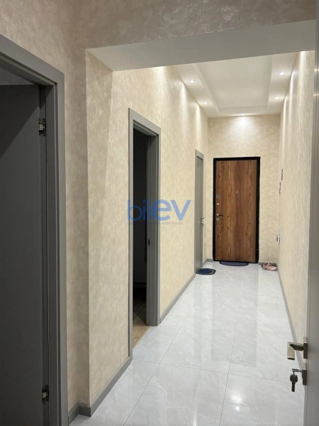 Aylıq Kirayə 2 otaqlı Yeni Tikili bina evi  91m², Bakı