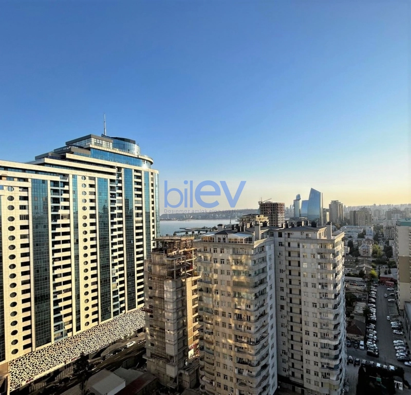 Aylıq Kirayə 4 otaqlı Yeni Tikili bina evi  182m², Bakı
