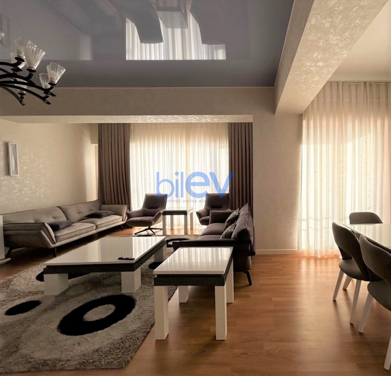 Aylıq Kirayə 4 otaqlı Yeni Tikili bina evi  182m², Bakı