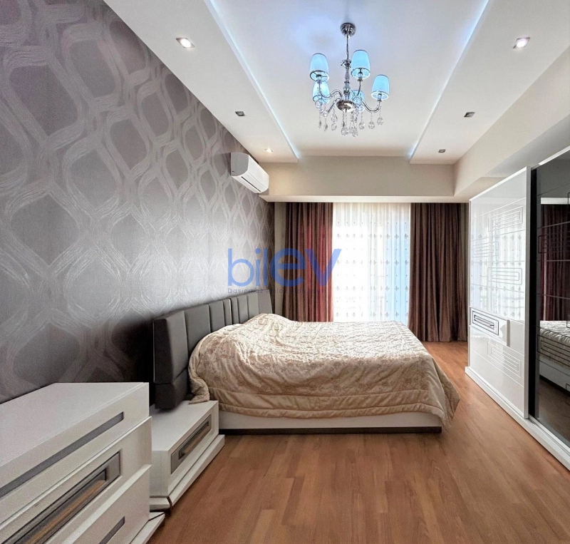Aylıq Kirayə 4 otaqlı Yeni Tikili bina evi  182m², Bakı