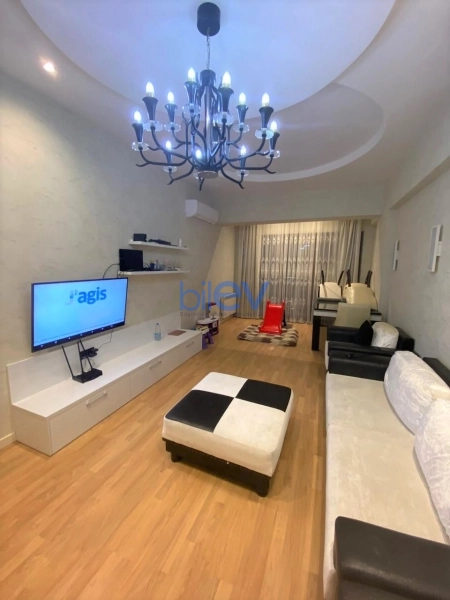 Aylıq Kirayə 3 otaqlı Yeni Tikili bina evi  147m², Bakı