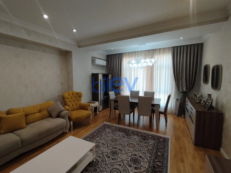 Aylıq Kirayə 3 otaqlı Yeni Tikili bina evi  135m², Bakı