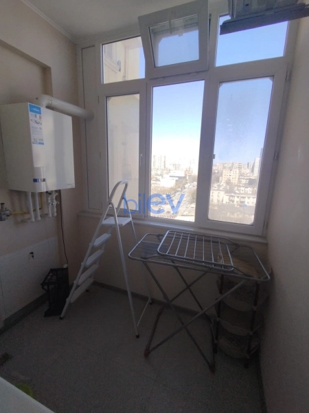 Aylıq Kirayə 3 otaqlı Yeni Tikili bina evi  135m², Bakı