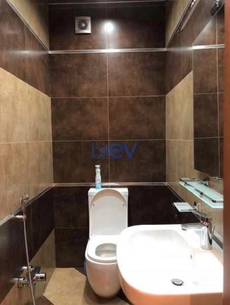 Aylıq Kirayə 3 otaqlı Yeni Tikili bina evi  145m², Bakı