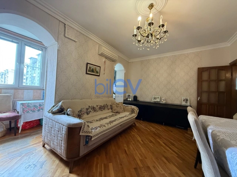 Satış 3 otaqlı Köhnə Tikili bina evi  65m², Bakı